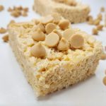 closeup of butterscotch rice krispie treat