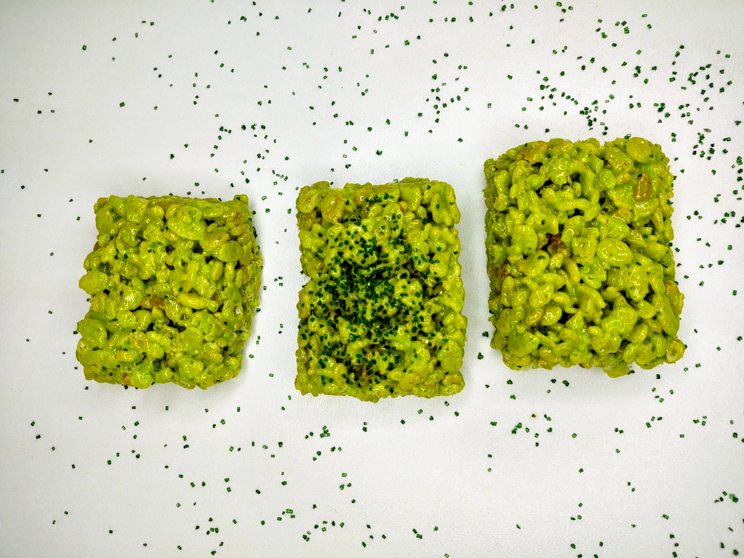 row of 3 green rice krispie treats