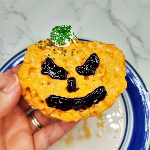 Pumpkin Rice Krispie Treats | Party Planning