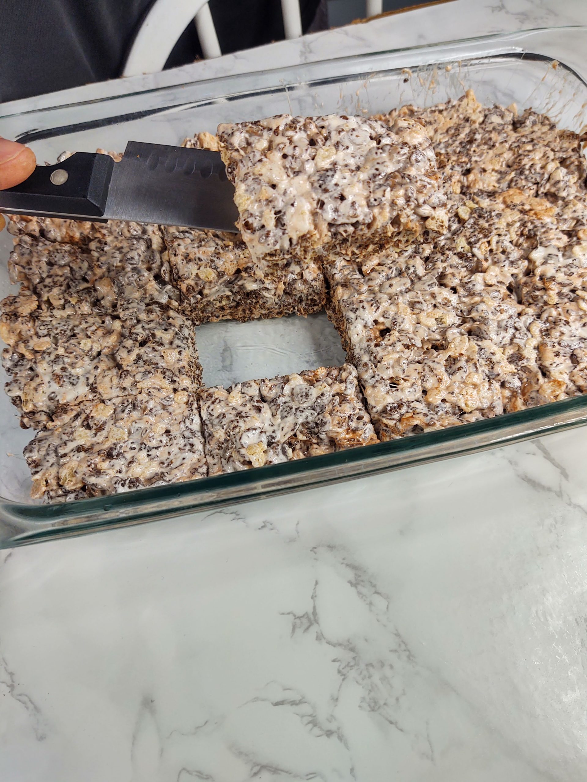 Coco Pebbles Cereal Bars Recipe - ThirtySomethingSuperMom