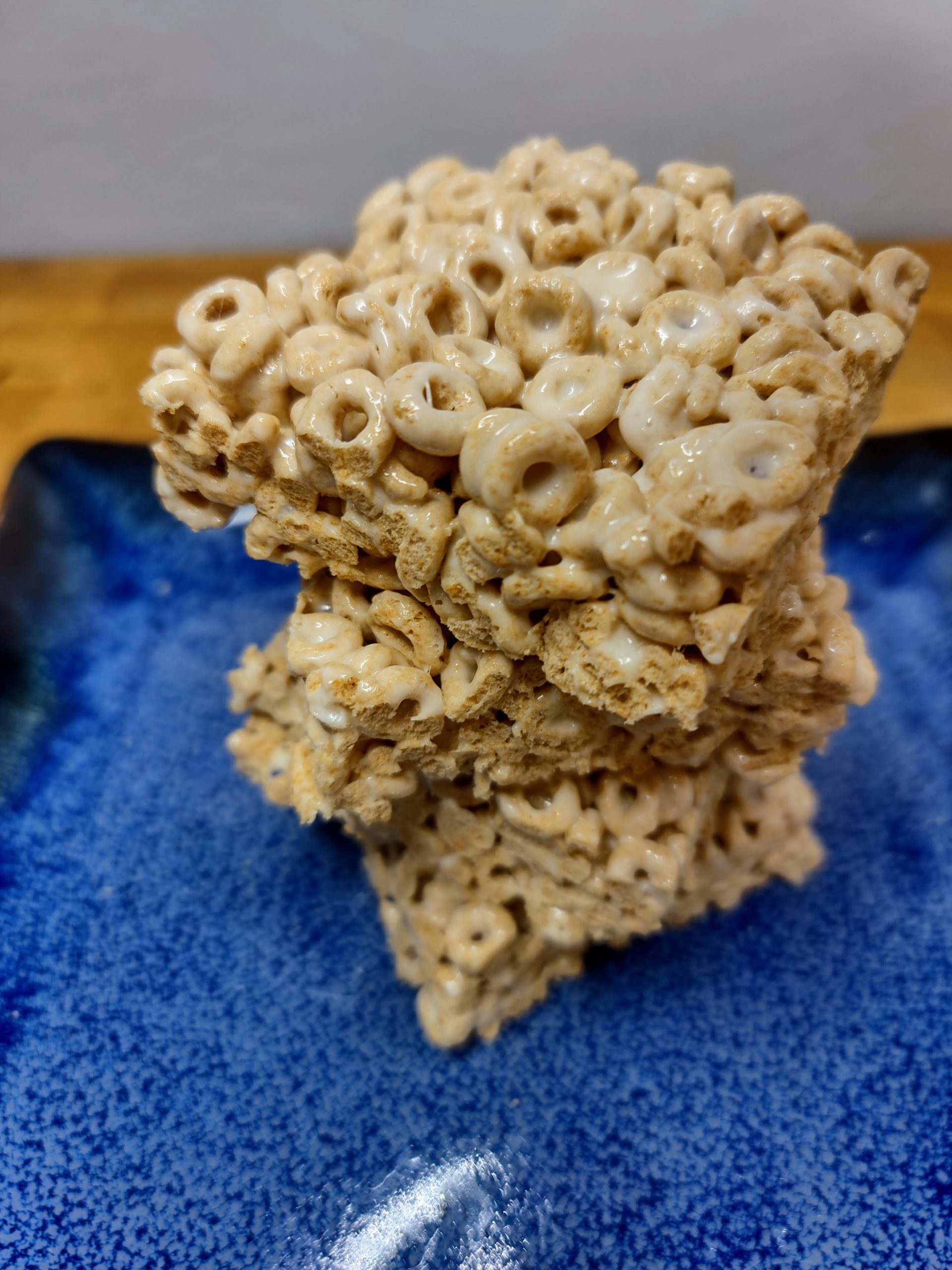 stack of honey nut cheerio marshmallow treats