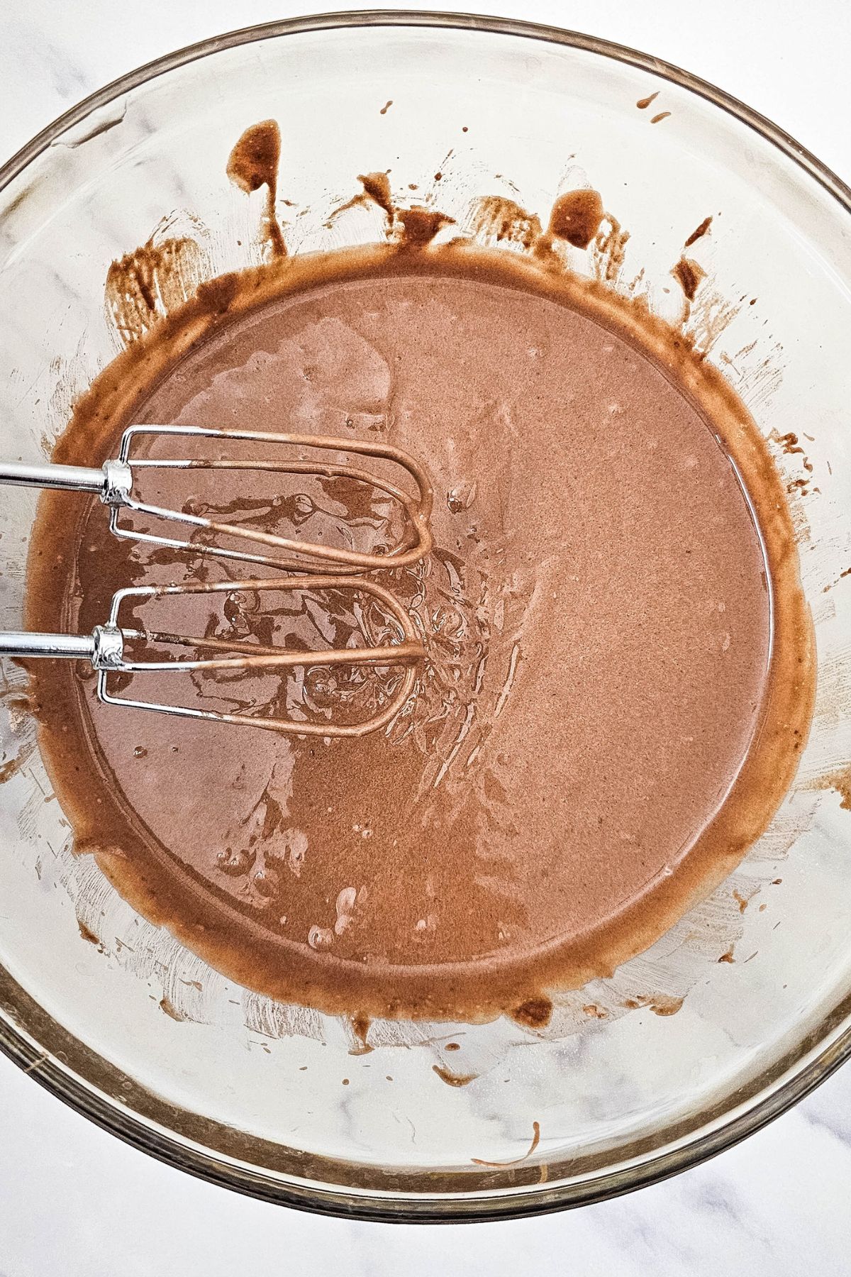 Cupcake batter in bowl.