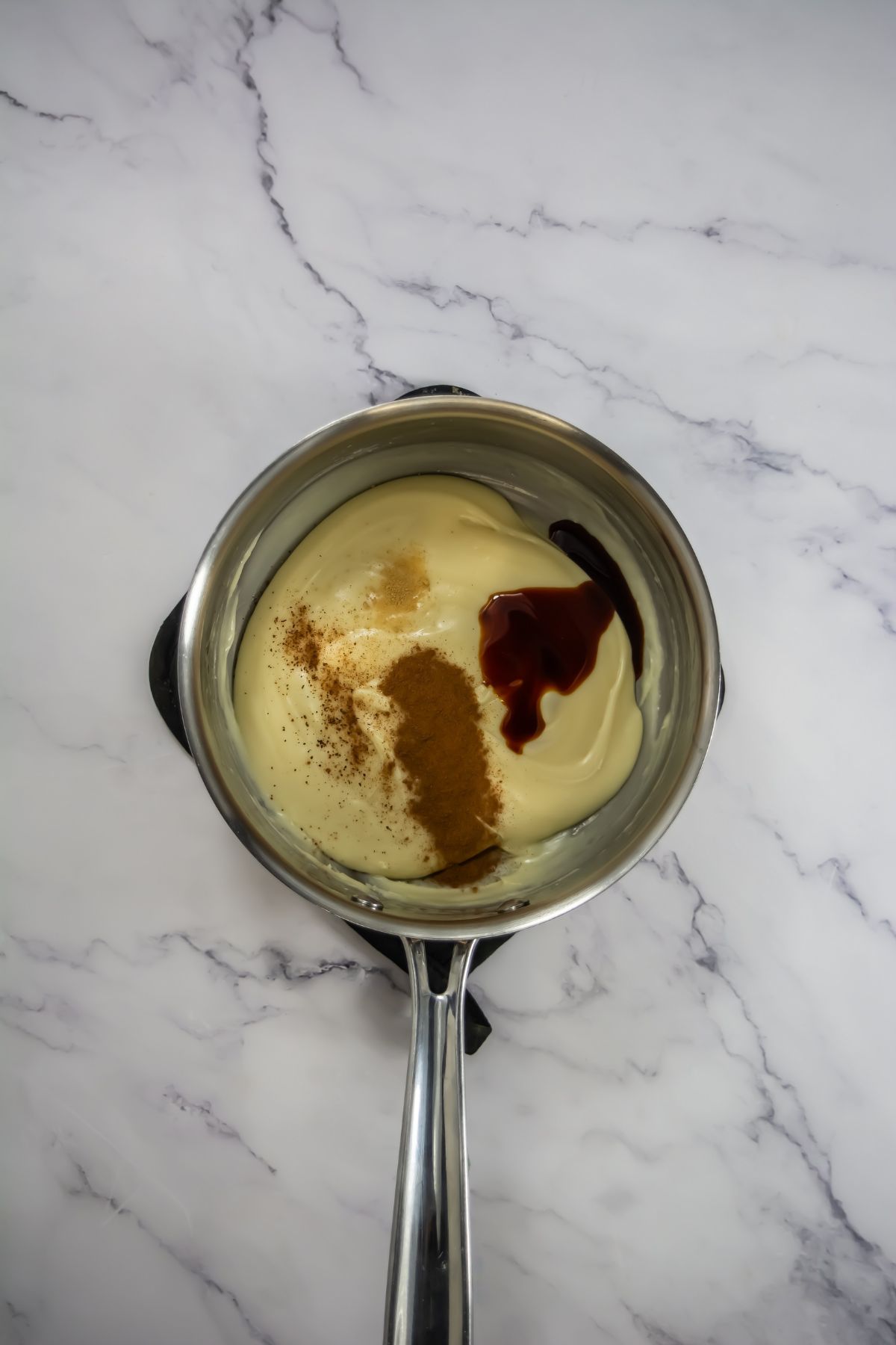 Making filling for cookies.